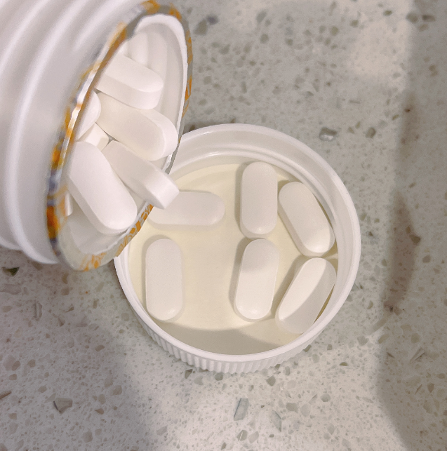 氨糖软骨素钙片的服法和用量是怎样的到底? 氨糖软骨素钙片的服法和用量是怎样的到底?